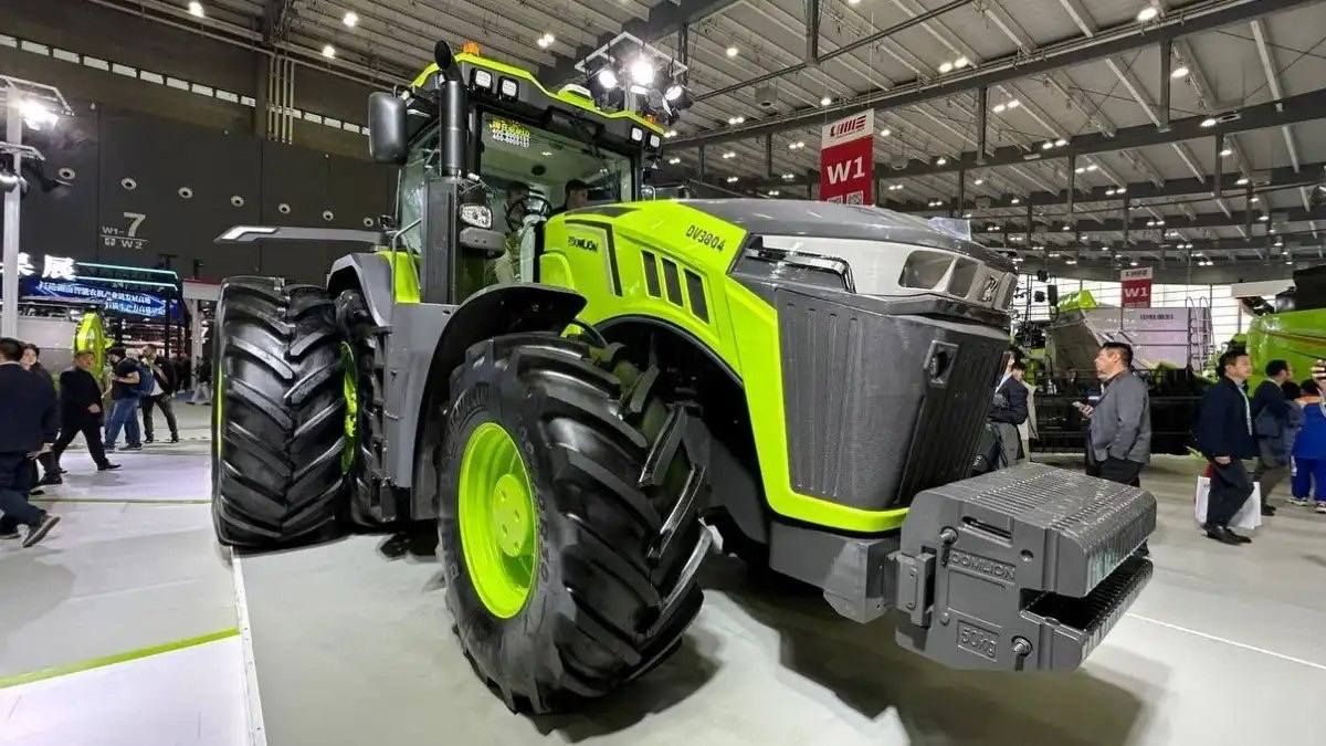 Трактор колесный ZOOMLION DV серии 3504